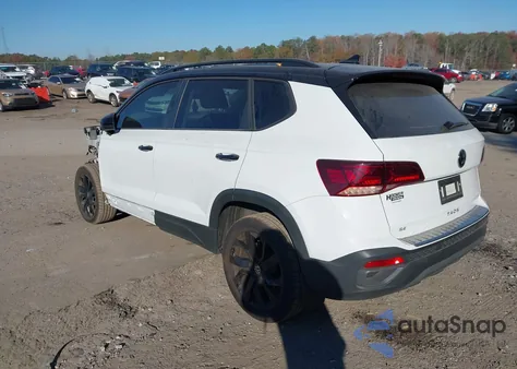 2024 Volkswagen Taos 1.5T Se Black from USA, damaged, VIN 3VVJX7B20RM121405